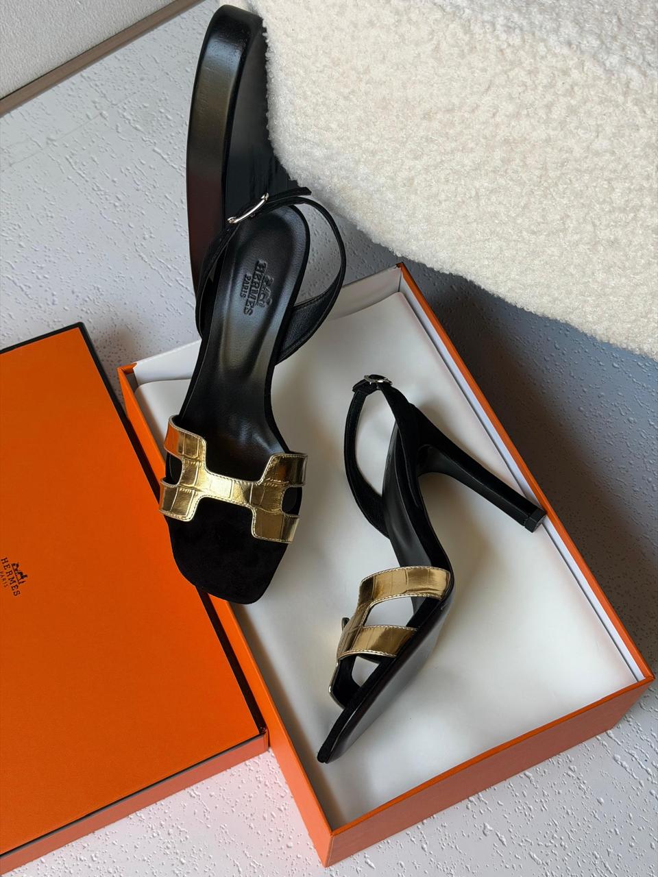 Hermes sandals heels