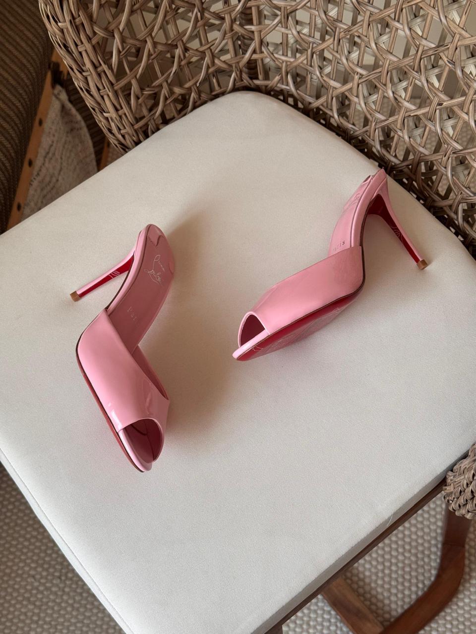 Christian louboutin sandala heels