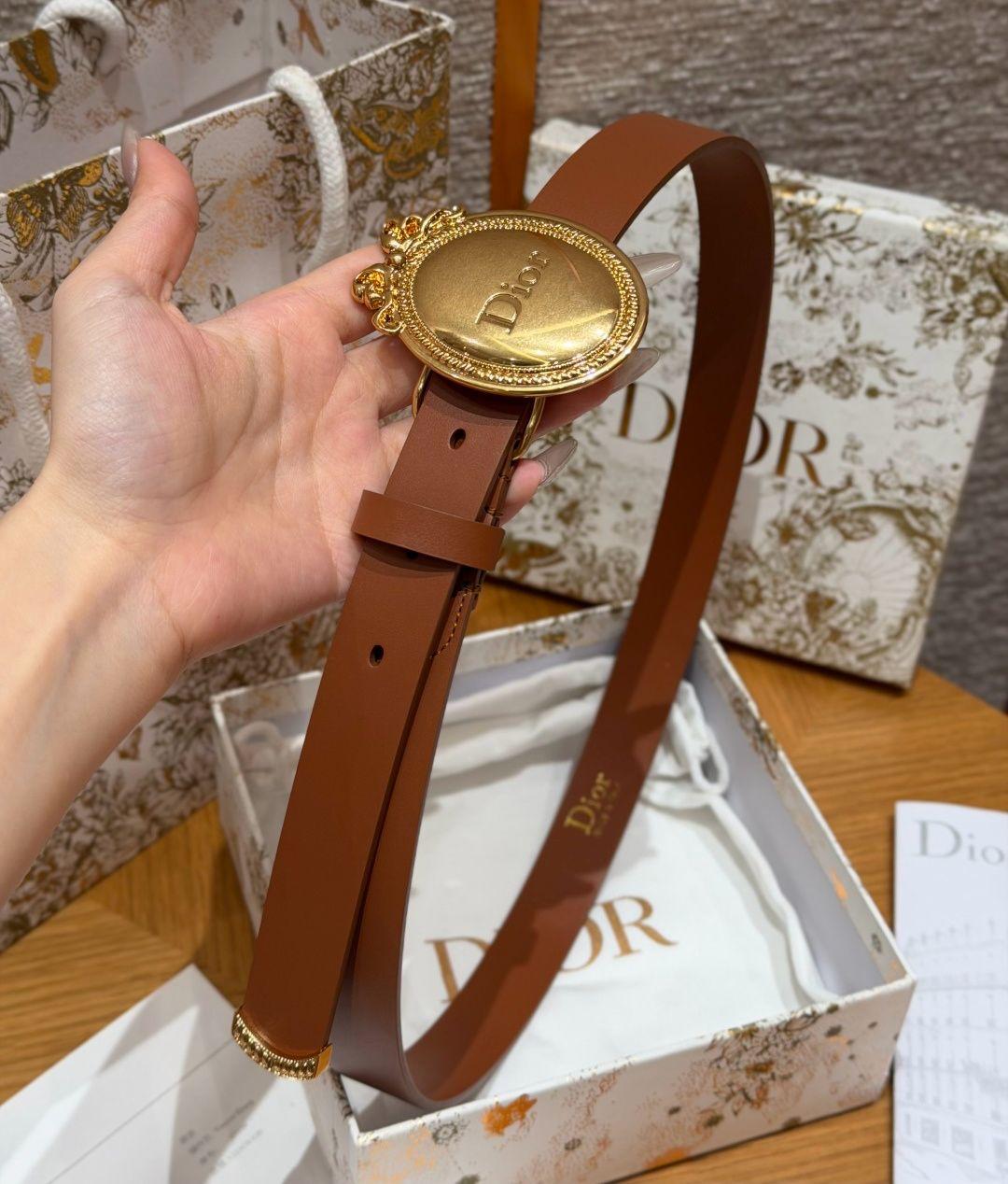 Dior belt