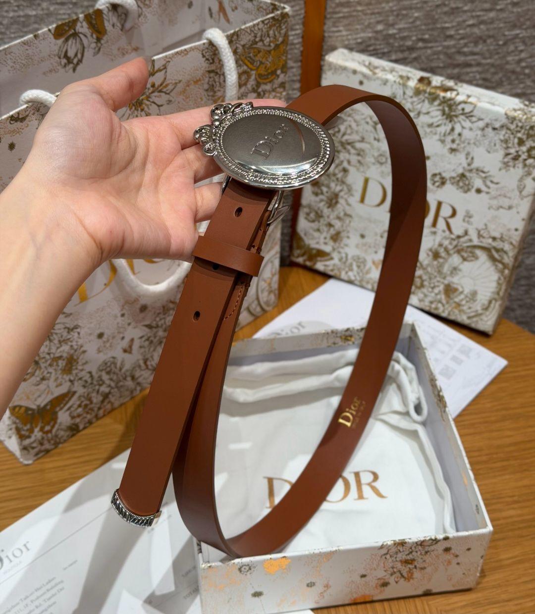 Dior belt