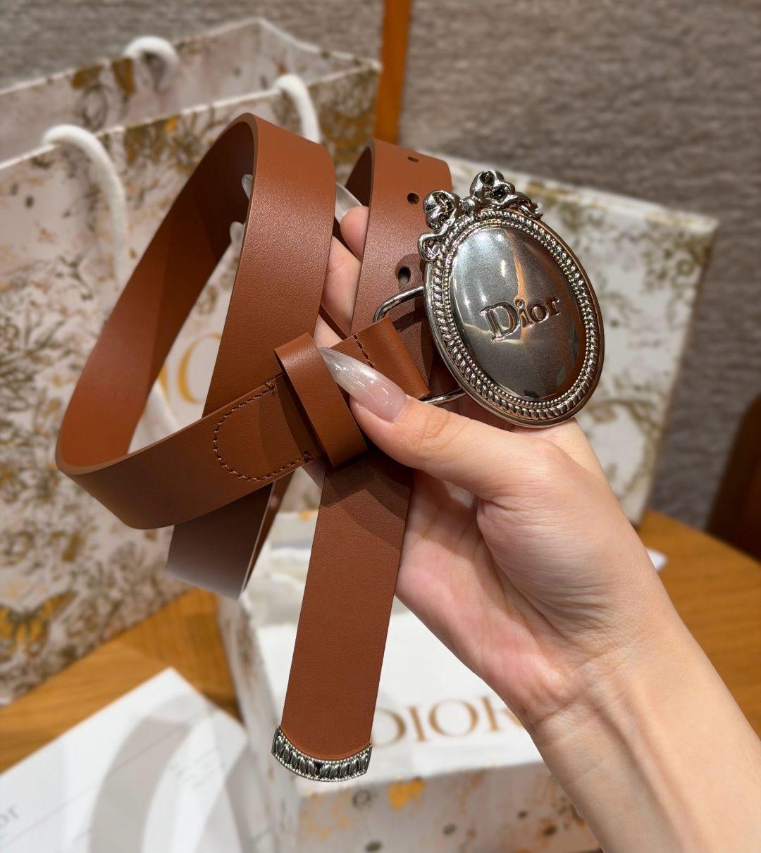 Dior belt