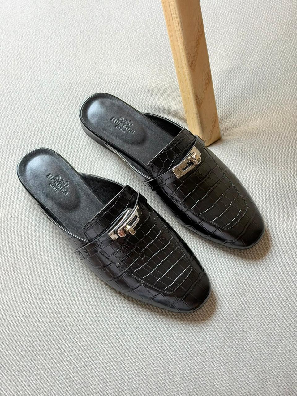 Hermes mules