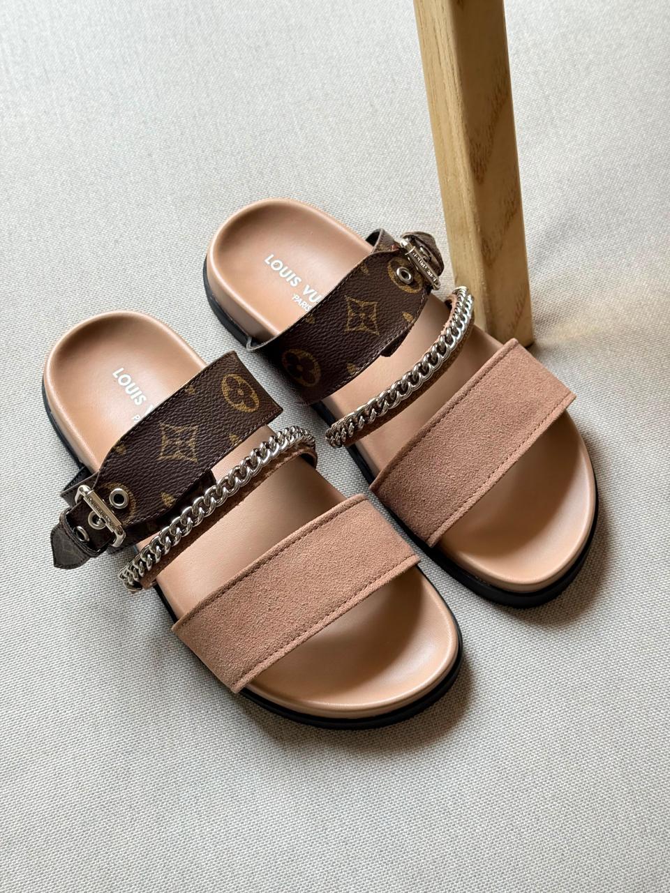 Lv slippers