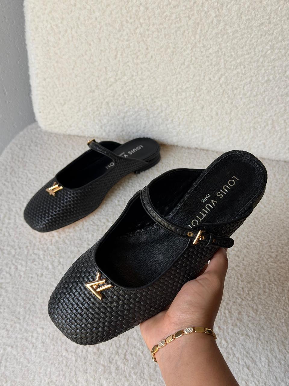 Chanel loafers - mules