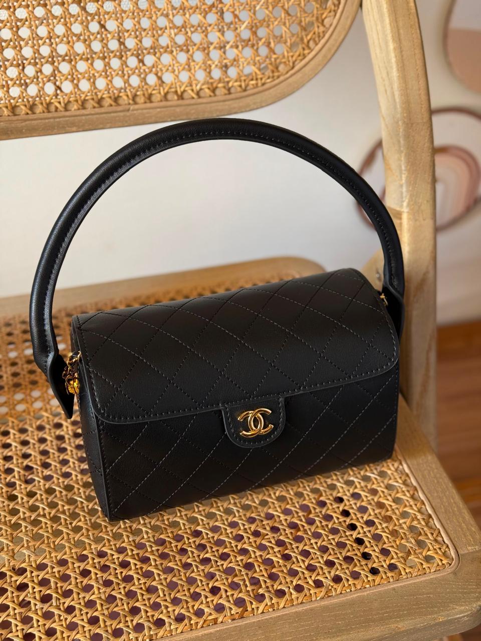 Chanel bag 23 cm