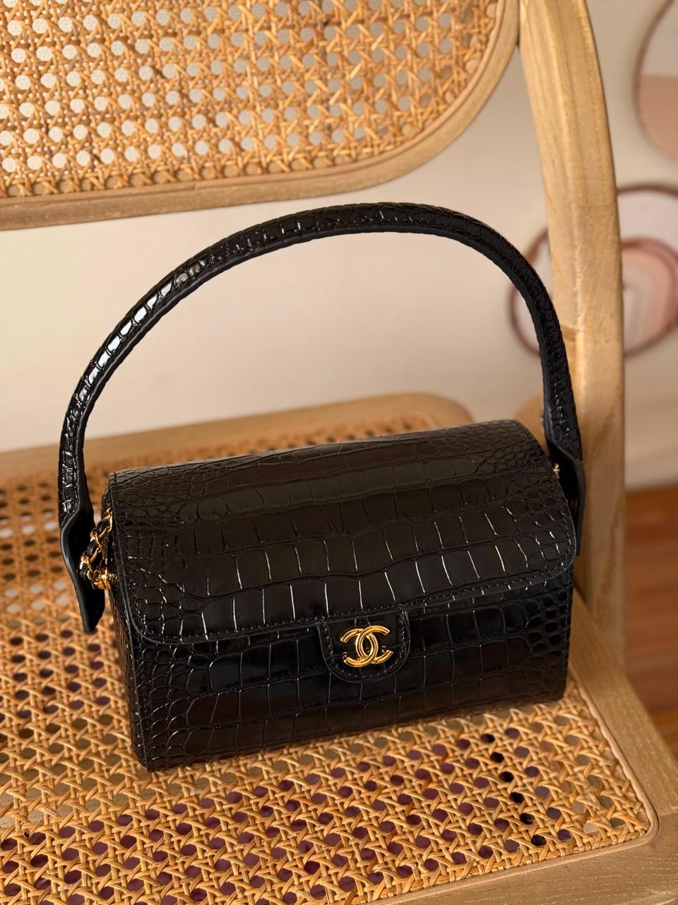 Chanel bag 23 cm
