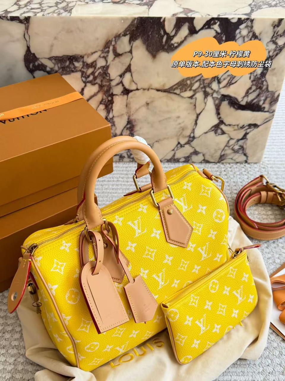 Lv bag 30 cm
