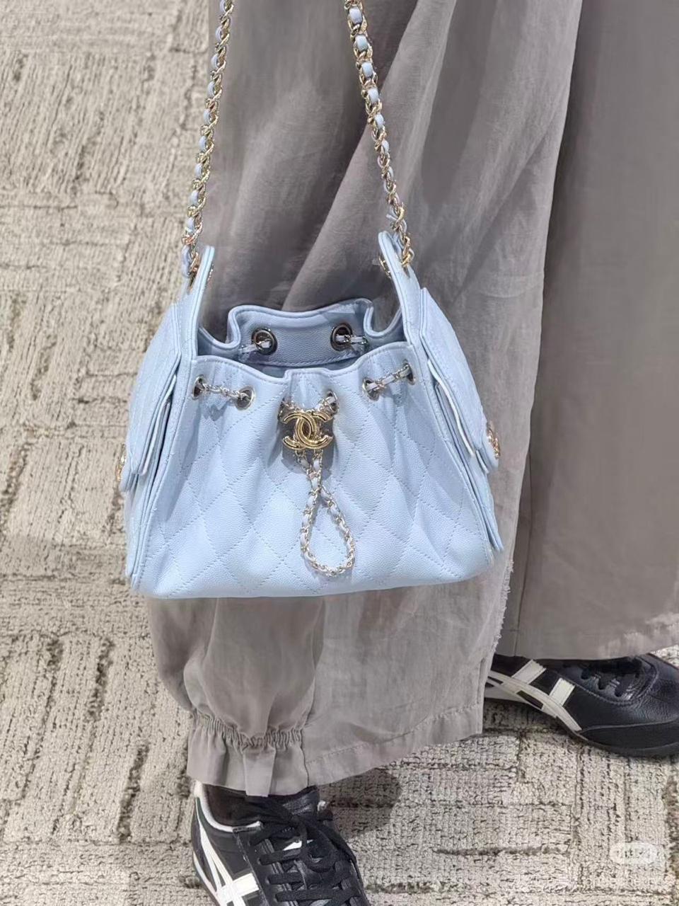 Chanel bag “new colors”