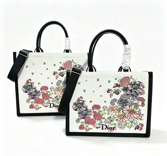 Dior bag tote “ medium - large