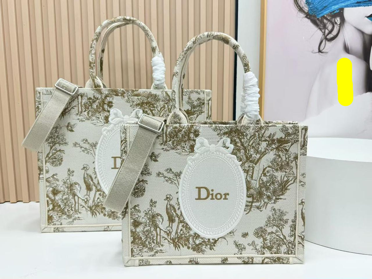 Dior bag tote “ medium - large