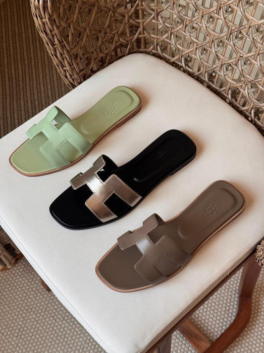 Hermes slippers