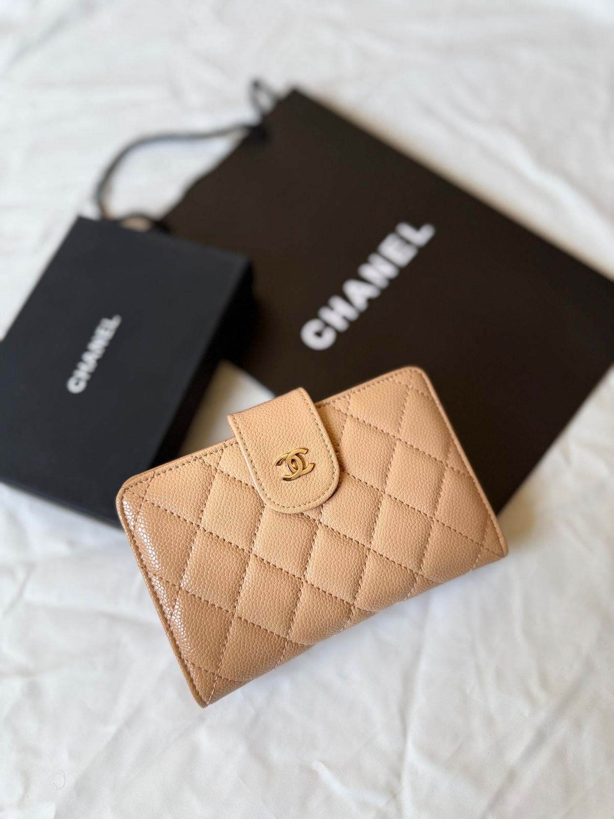 Chanel wallet