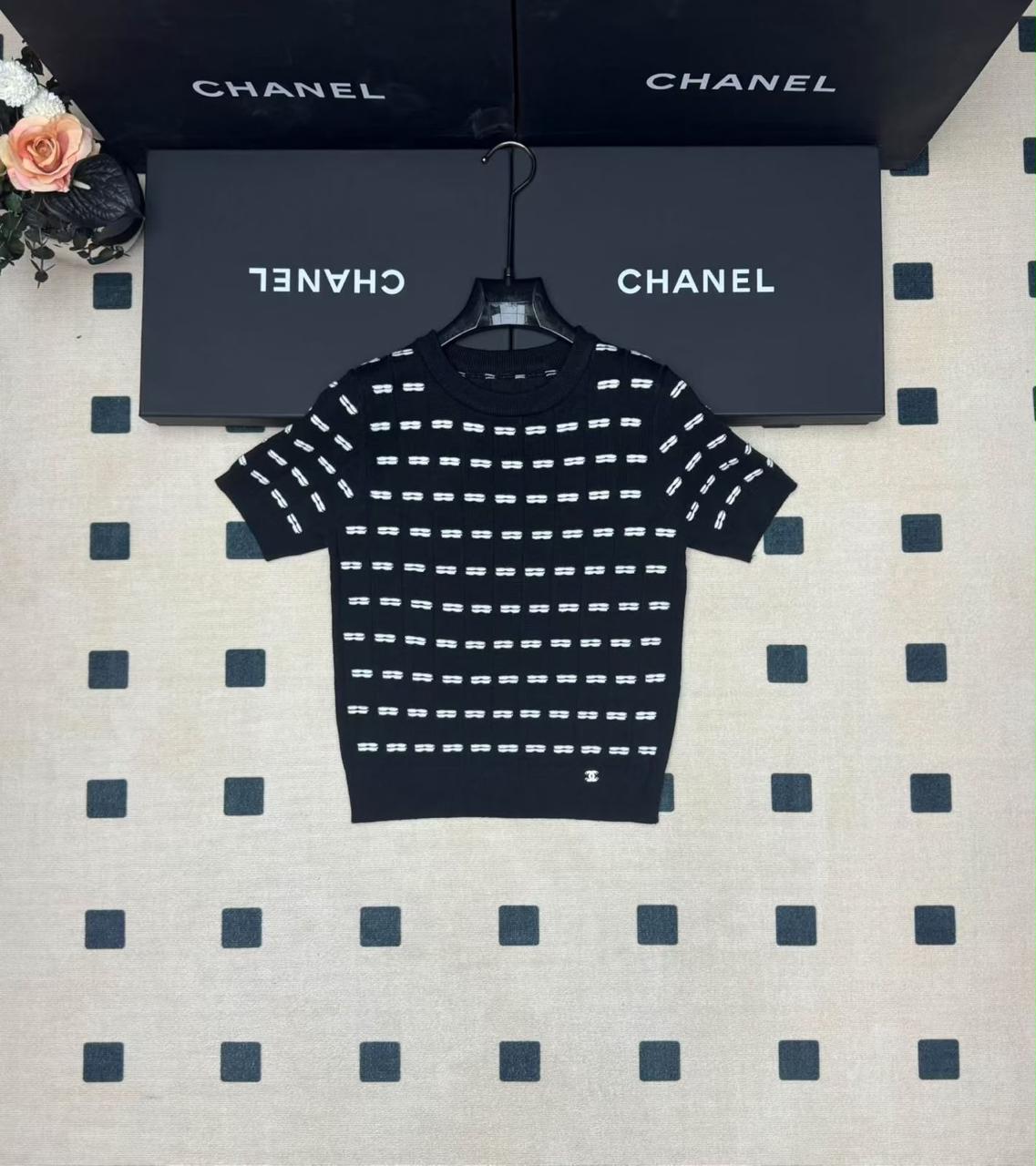 Chanel Tshirt