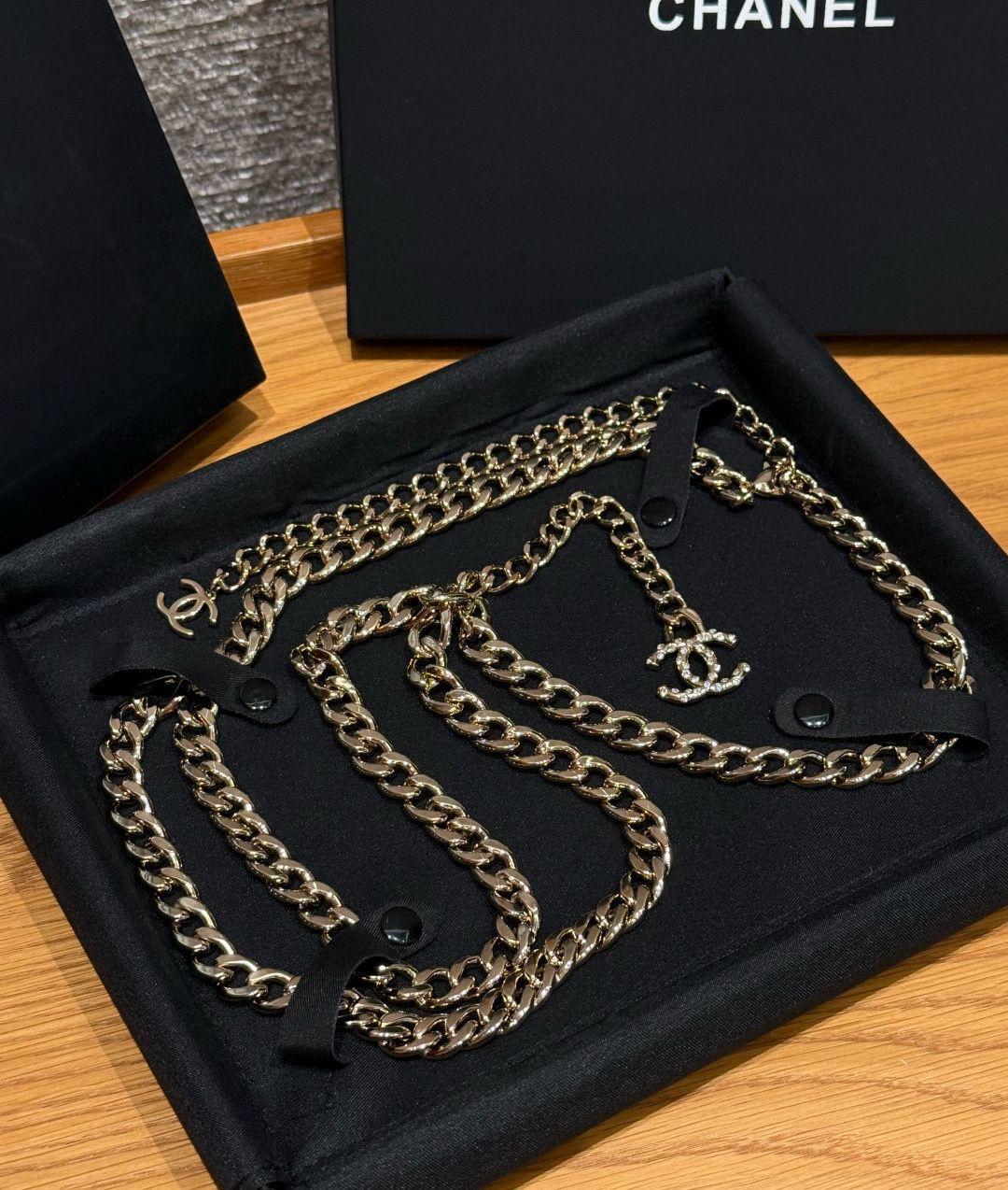 Chanel belt