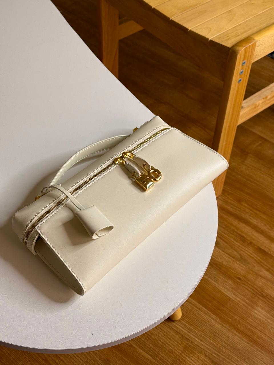 Loro piana bag