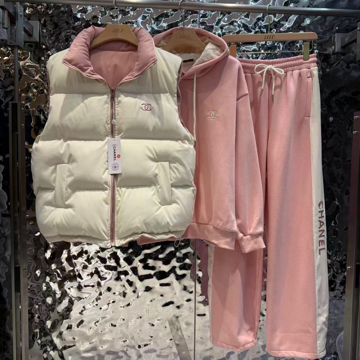 Chanel tracksuit with vest - double sided
