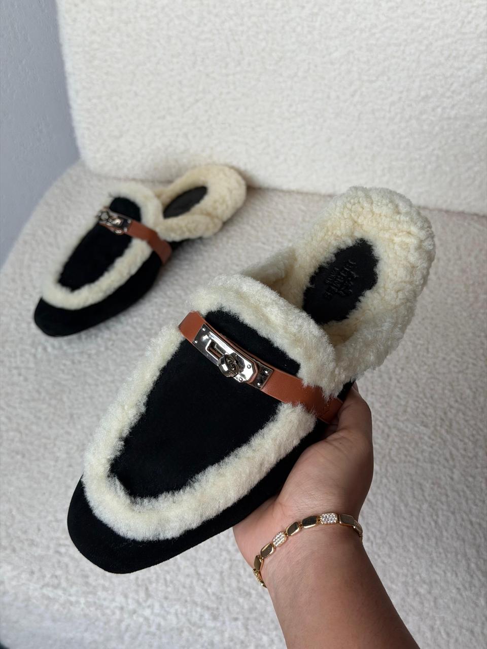 Hermes mules with fur