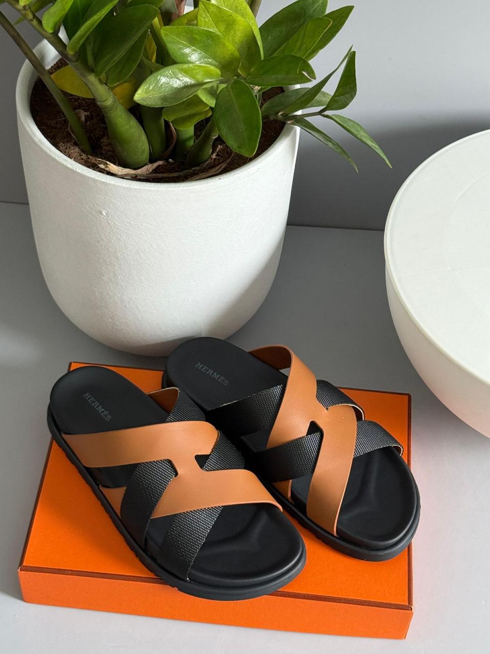 Hermes slipper -men