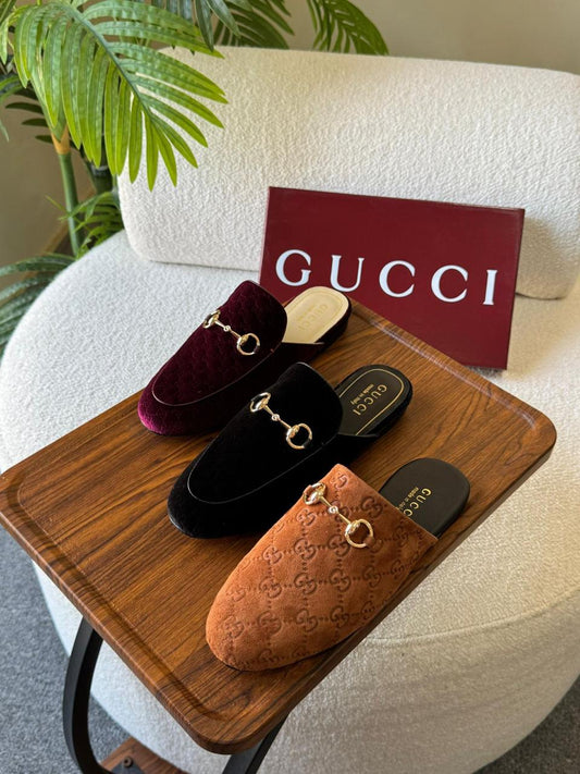 Gucci mules - suede