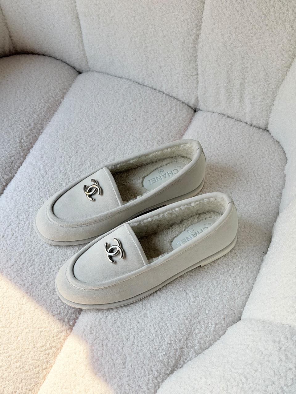 Chanel loafers with fur